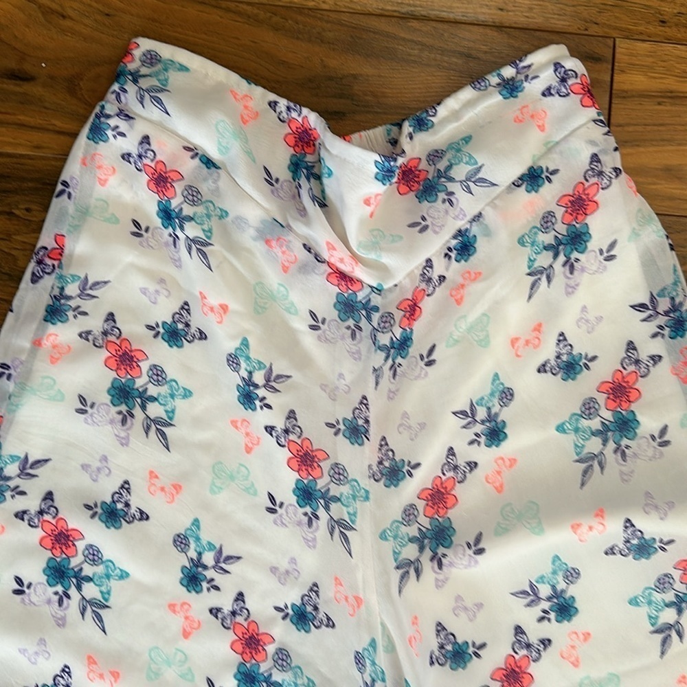 🔥White BoHo floral, print paint skirt size small stretch waist - Picture 8 of 11